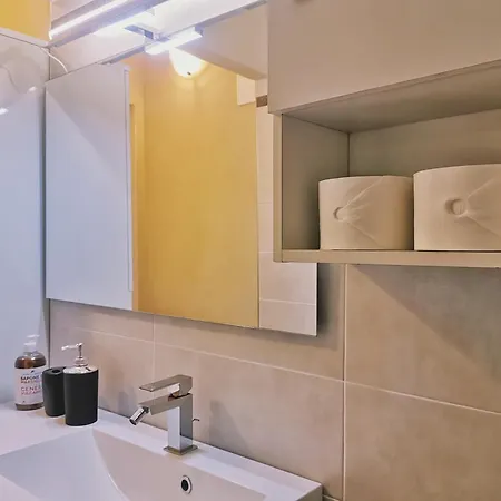 Apartment Bilocale In Centro Storico A
